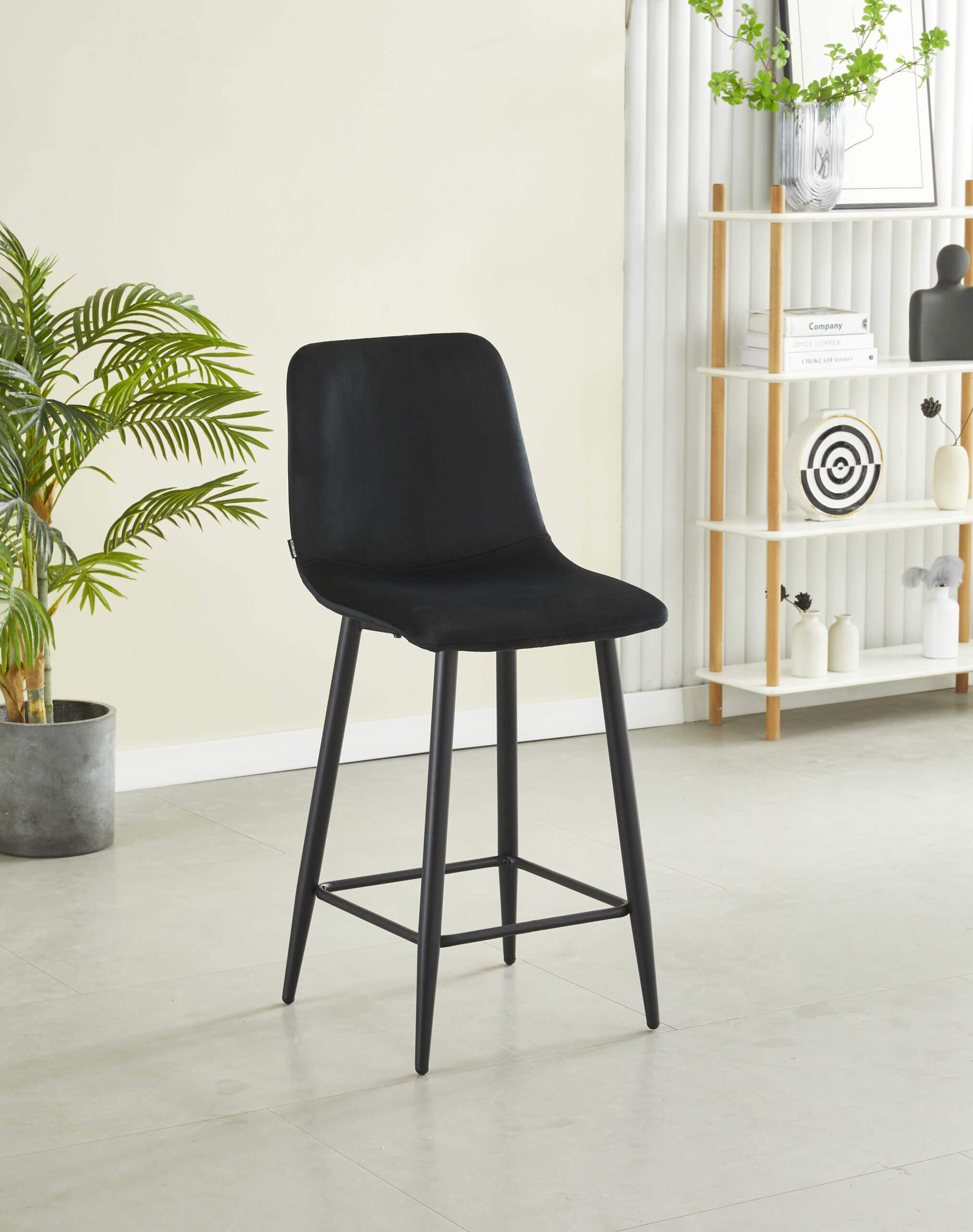 rigagbar895aa-black-g062-50-2-scence_optimized-scaled (1) כיסא בר דגם דור – תמונה 6